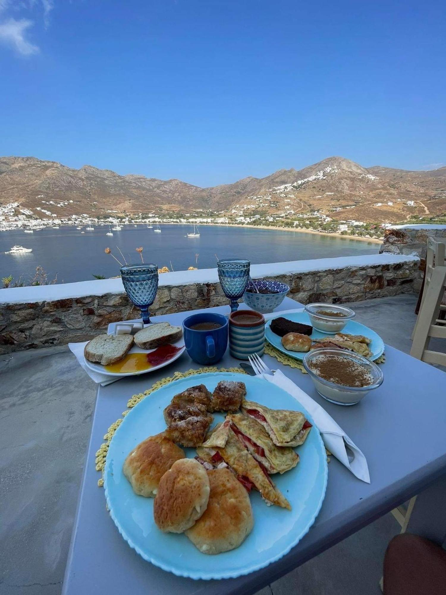 Amfitriti Serifos Livadi  Exterior photo